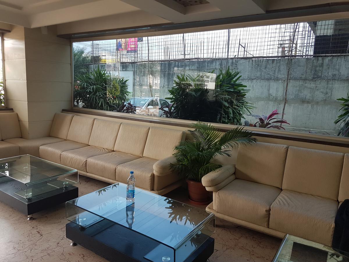 Hotel Sitara Grand Miyapur Haïdarabad Extérieur photo