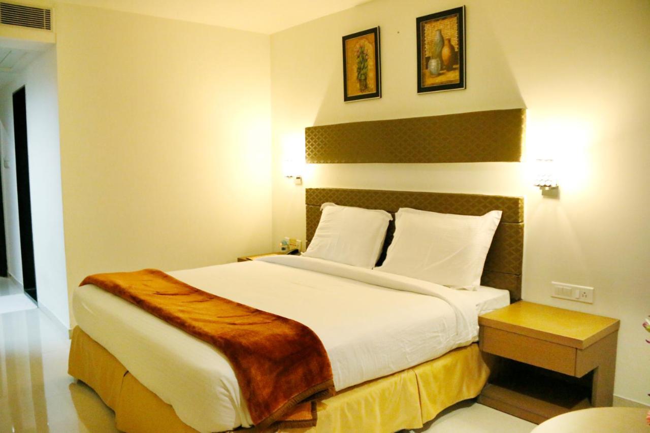 Hotel Sitara Grand Miyapur Haïdarabad Extérieur photo
